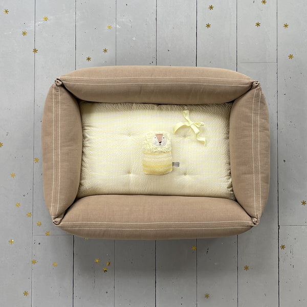 Dog Bed Toppers & Quilts