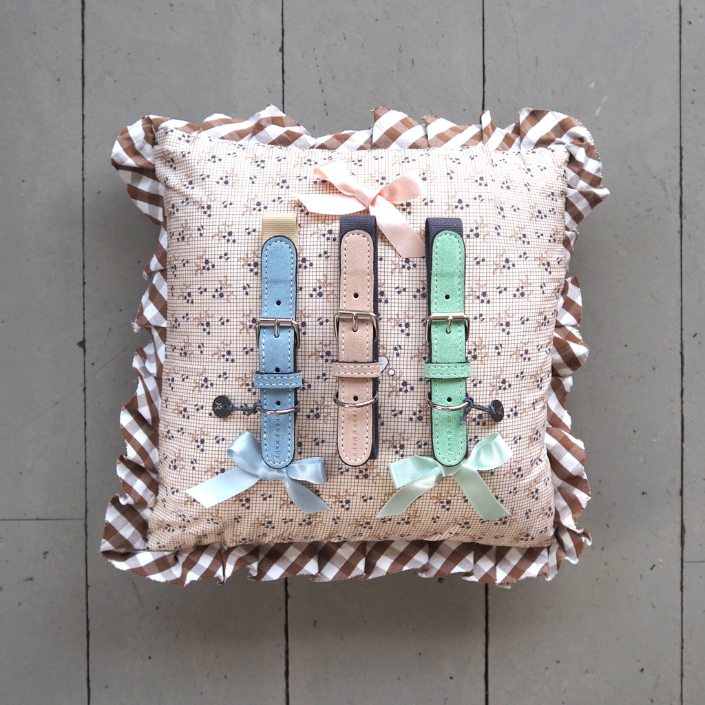 Mungo & Maud Luxury Dog & Cat Outfitters Baseball Cotton Suede Dog Collar Beige Grey